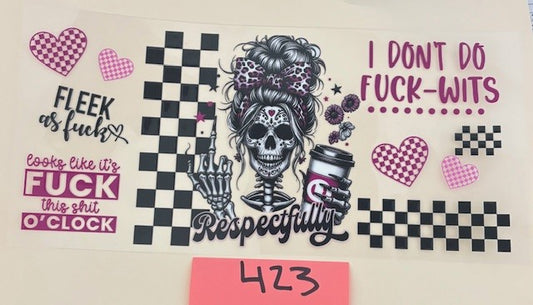 423